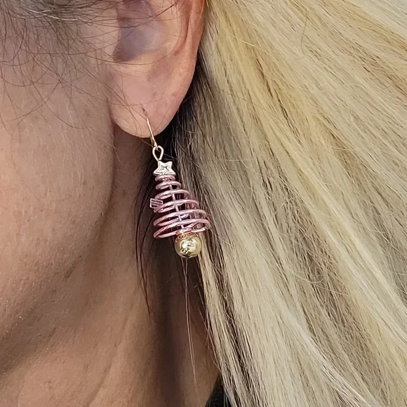 PINK COIL TREE CHRISTMAS EARRINGS - Picture 4 of 8